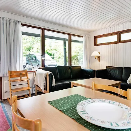 Secluded Retreat - By Traum Casa de Férias Vester Somarken